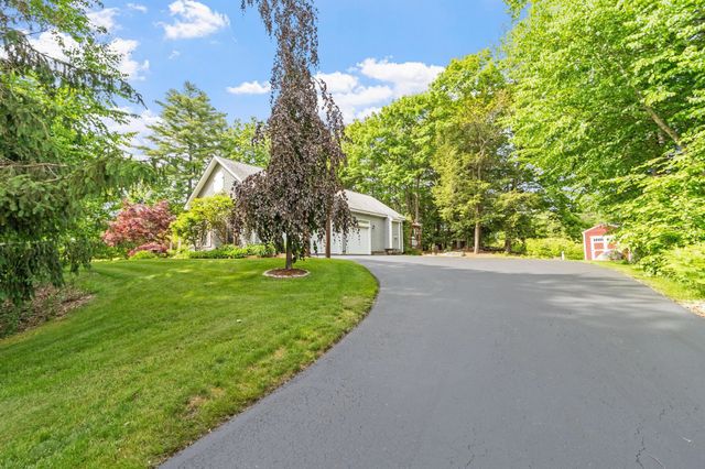 88 Horizon Drive, Goffstown, NH 03045