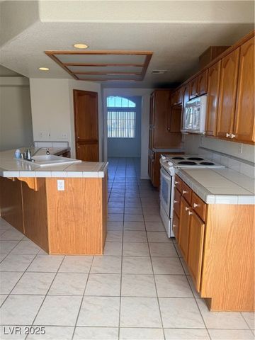 3821 Money Street, Pahrump, NV 89048