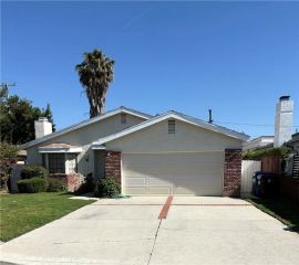 22451 Dolorosa Street, Woodland Hills, CA 91367