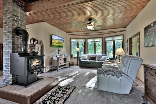 12897 Maxwell Road, Chisago City, MN 55013