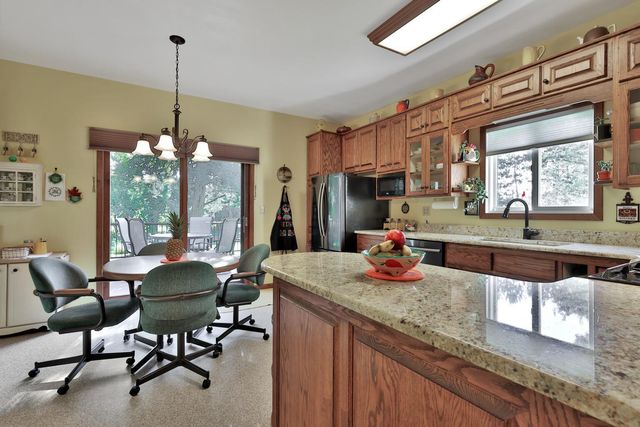 12897 Maxwell Road, Chisago City, MN 55013