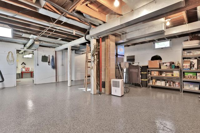 12897 Maxwell Road, Chisago City, MN 55013