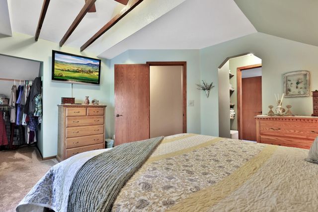 12897 Maxwell Road, Chisago City, MN 55013