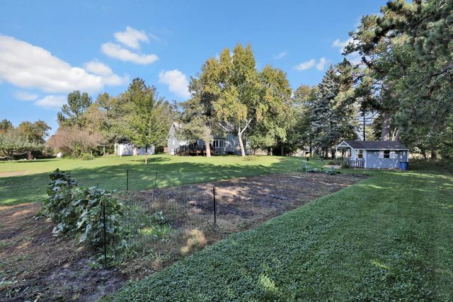 12897 Maxwell Road, Chisago City, MN 55013