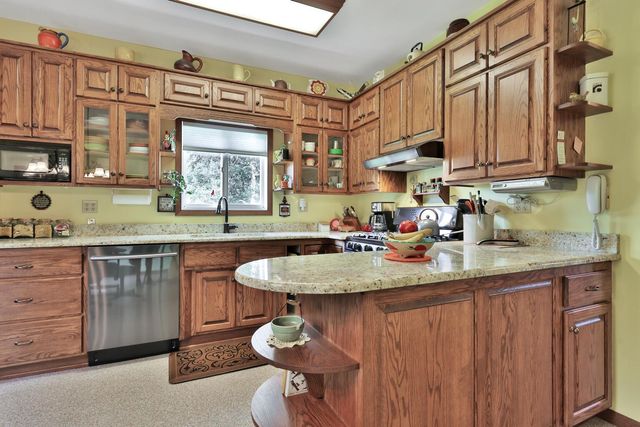 12897 Maxwell Road, Chisago City, MN 55013