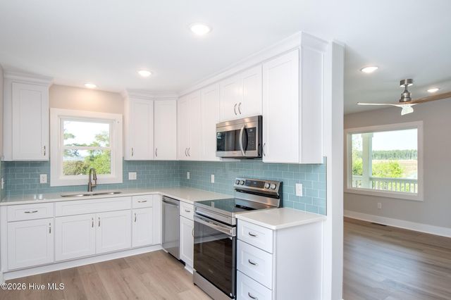 110 Fir Ridge Lane, Beaufort, NC 28516