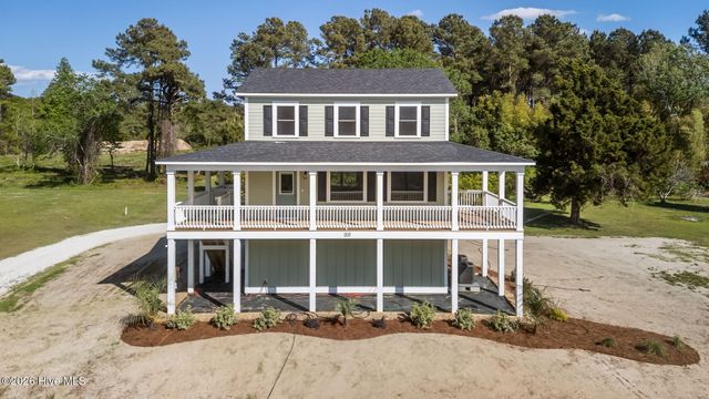 110 Fir Ridge Lane, Beaufort, NC 28516