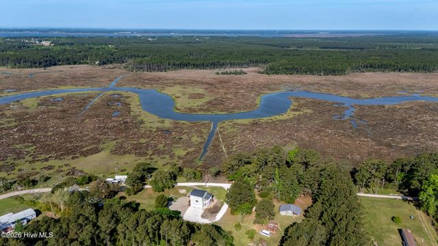 110 Fir Ridge Lane, Beaufort, NC 28516