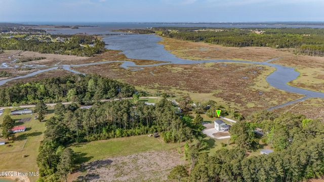 110 Fir Ridge Lane, Beaufort, NC 28516