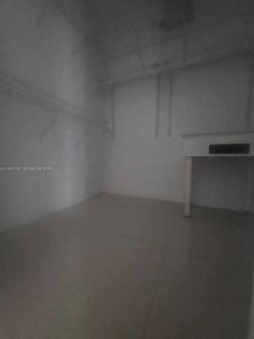 710 SW 99th Ct Cir, Miami, FL 33174