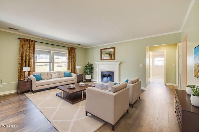 3320 Martindale Drive, Johnson City, TN 37601