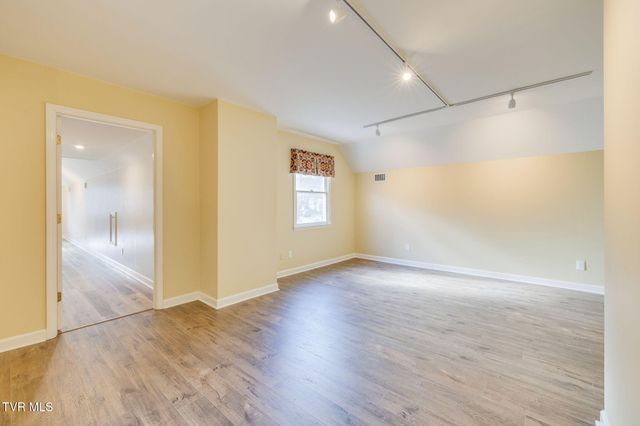 3320 Martindale Drive, Johnson City, TN 37601