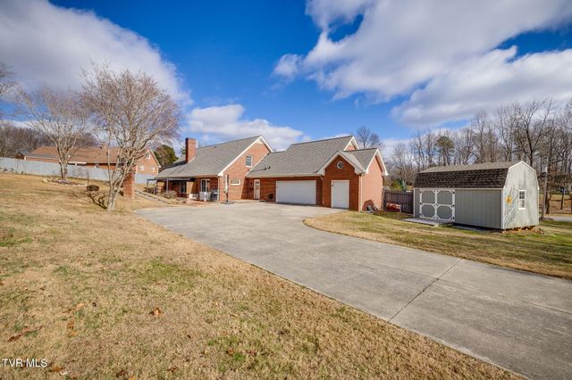 3320 Martindale Drive, Johnson City, TN 37601