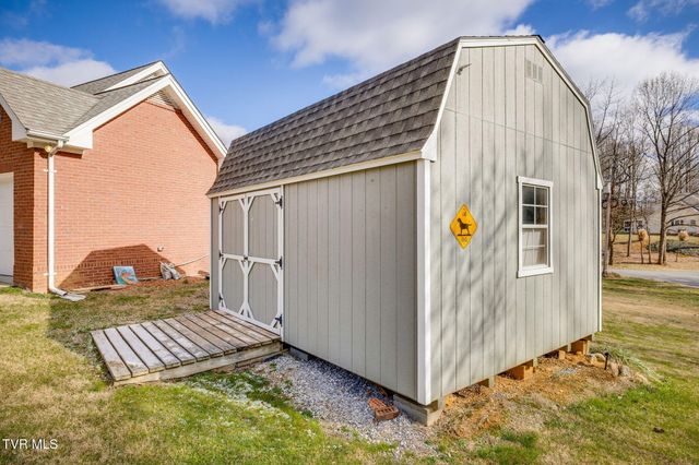 3320 Martindale Drive, Johnson City, TN 37601