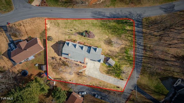 3320 Martindale Drive, Johnson City, TN 37601