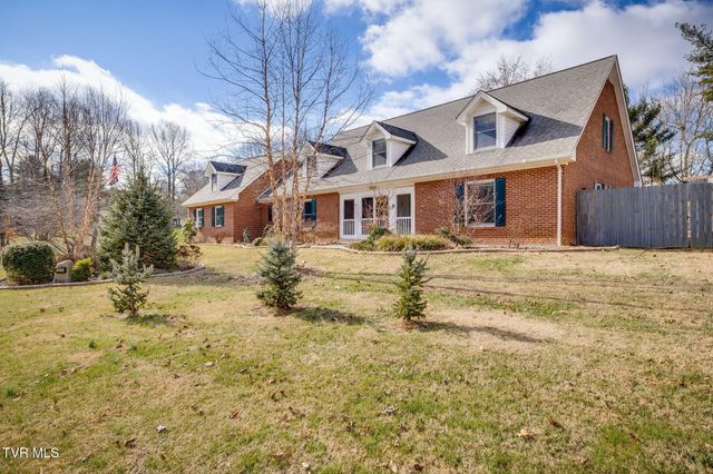 3320 Martindale Drive, Johnson City, TN 37601