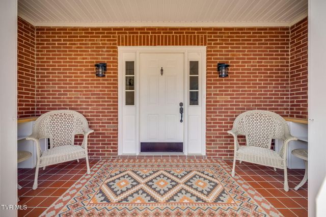 3320 Martindale Drive, Johnson City, TN 37601