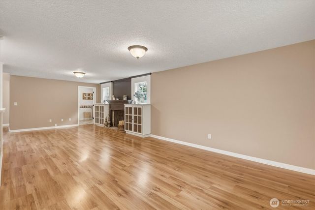 2403 NE 95th Court, Vancouver, WA 98662