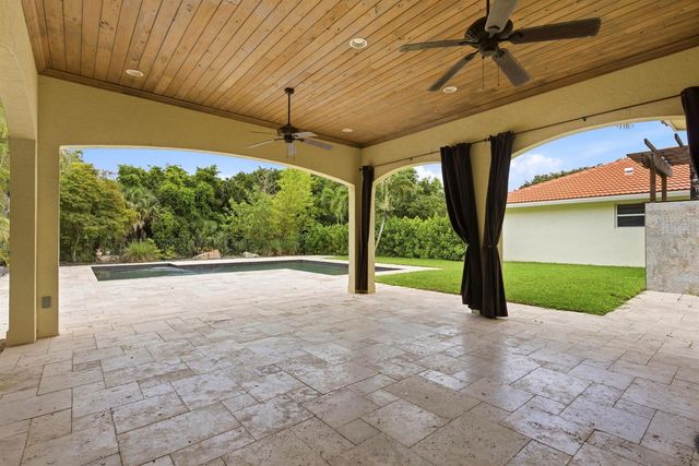 119 Hidden Hollow Drive, Palm Beach Gardens, FL 33418