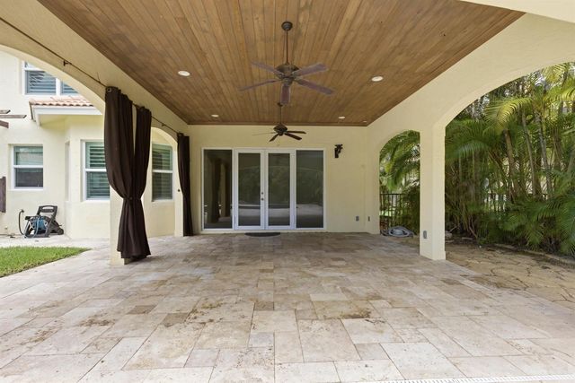 119 Hidden Hollow Drive, Palm Beach Gardens, FL 33418