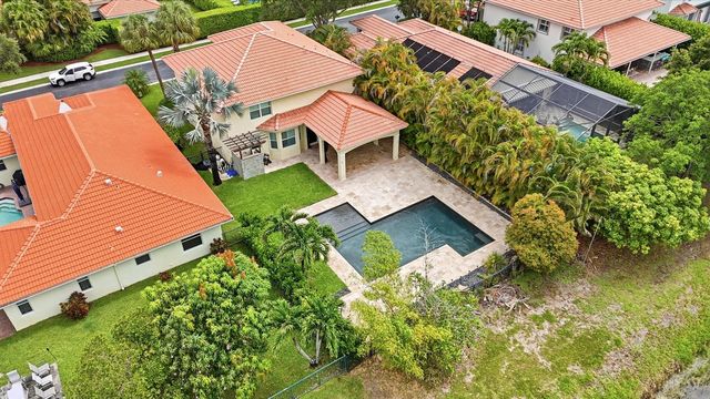 119 Hidden Hollow Drive, Palm Beach Gardens, FL 33418