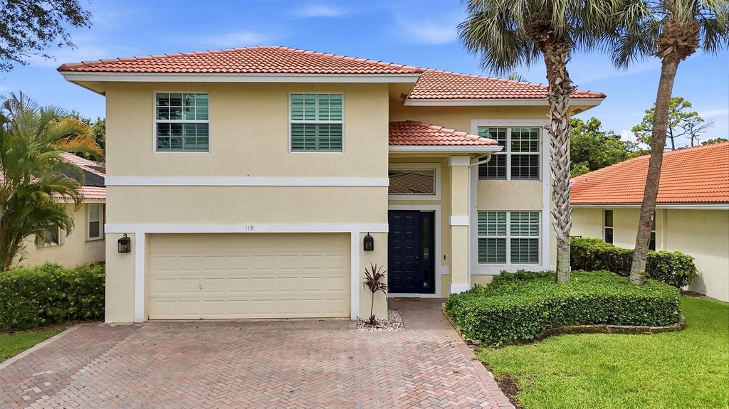 119 Hidden Hollow Drive, Palm Beach Gardens, FL 33418