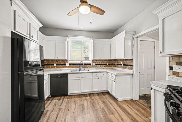 3643 Fremont Avenue N, Minneapolis, MN 55412