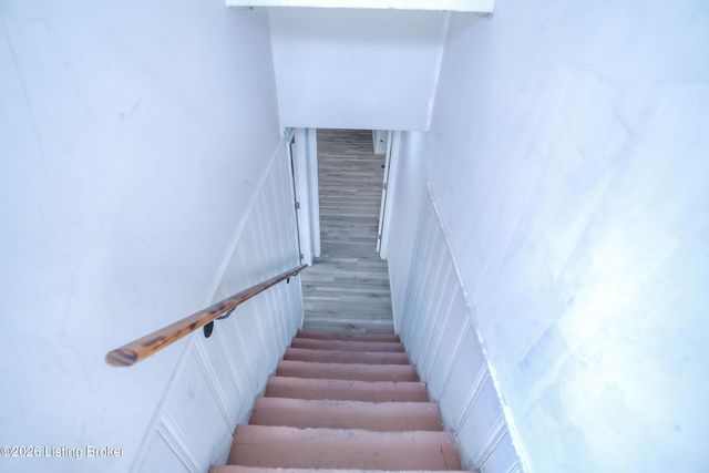 7816 Joyce Dr, Louisville, KY 40219