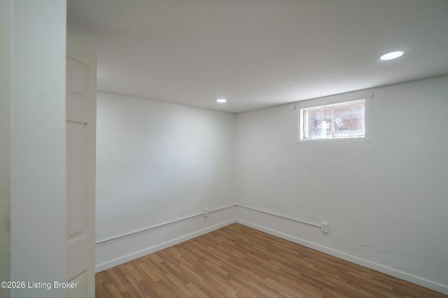 7816 Joyce Dr, Louisville, KY 40219