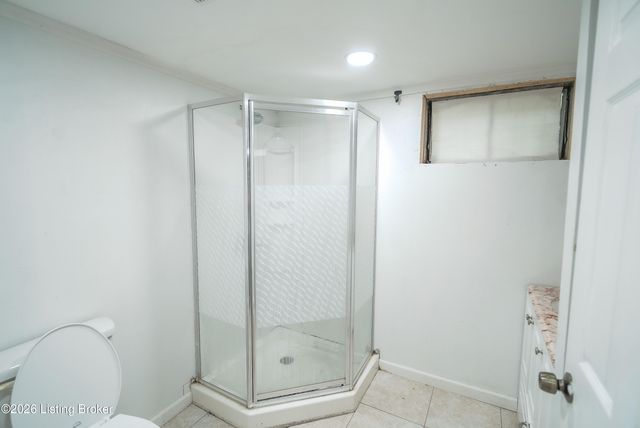 7816 Joyce Dr, Louisville, KY 40219