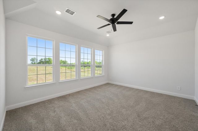 3400 Dobbins Road, Corsicana, TX 75110