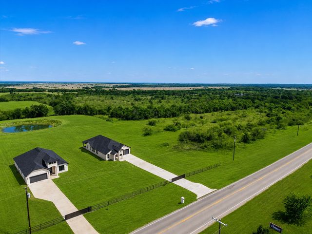 3400 Dobbins Road, Corsicana, TX 75110