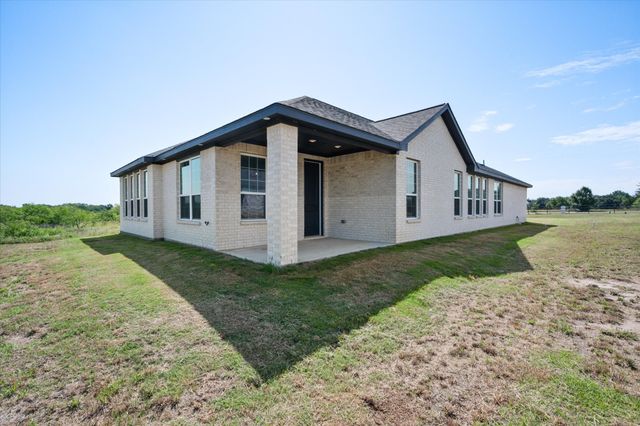 3400 Dobbins Road, Corsicana, TX 75110