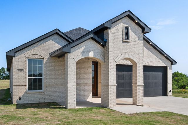 3400 Dobbins Road, Corsicana, TX 75110