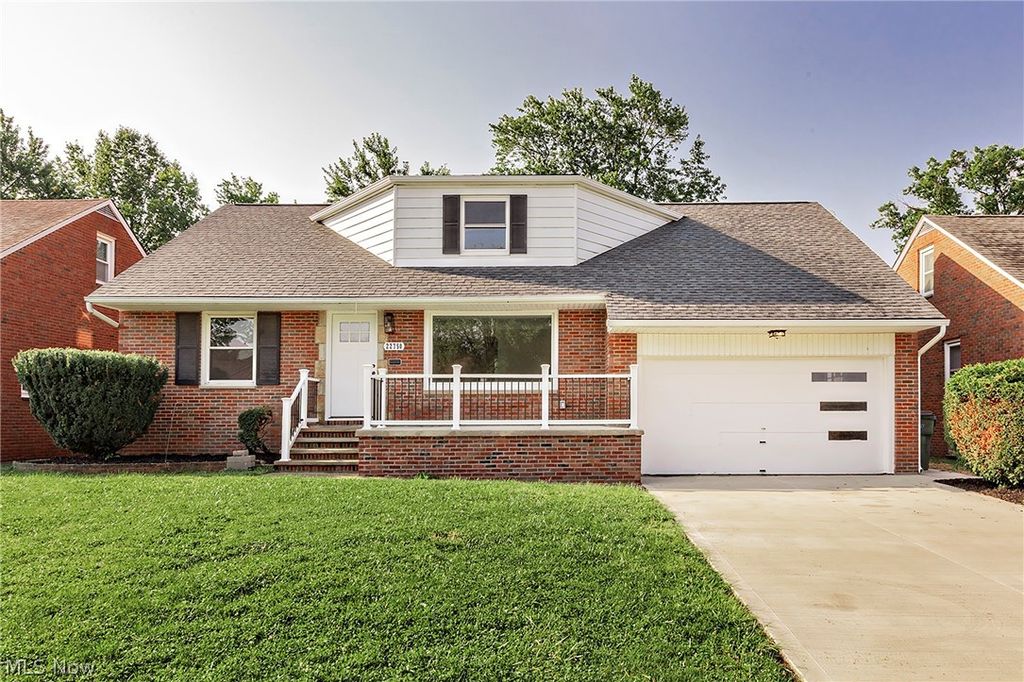 22750 Fairlawn Drive, Euclid, OH 44117