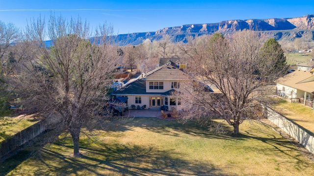 2042 N Surrey Court, Grand Junction, CO 81507