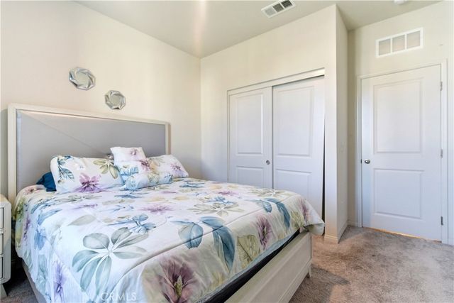 15594 Raptor, Moreno Valley, CA 92551