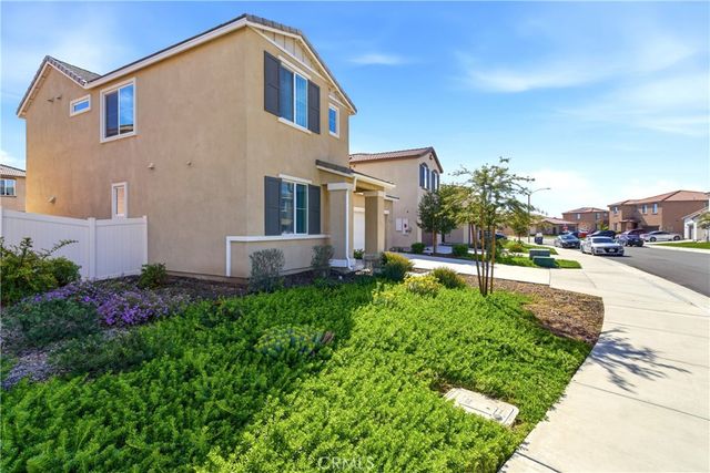15594 Raptor, Moreno Valley, CA 92551