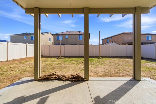 15594 Raptor, Moreno Valley, CA 92551