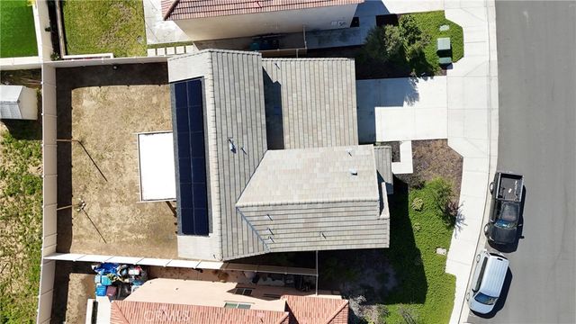 15594 Raptor, Moreno Valley, CA 92551