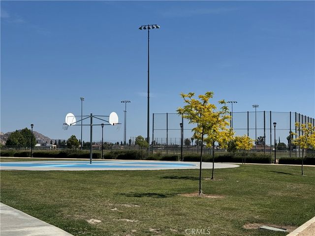 15594 Raptor, Moreno Valley, CA 92551