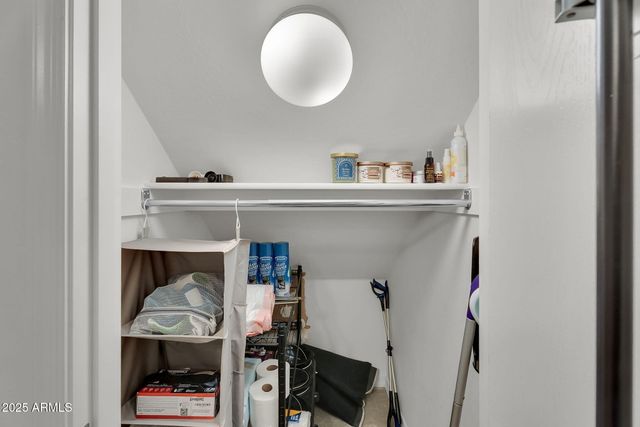 1719 S 82ND Place, Mesa, AZ 85209