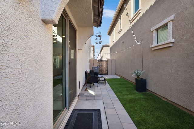 1719 S 82ND Place, Mesa, AZ 85209