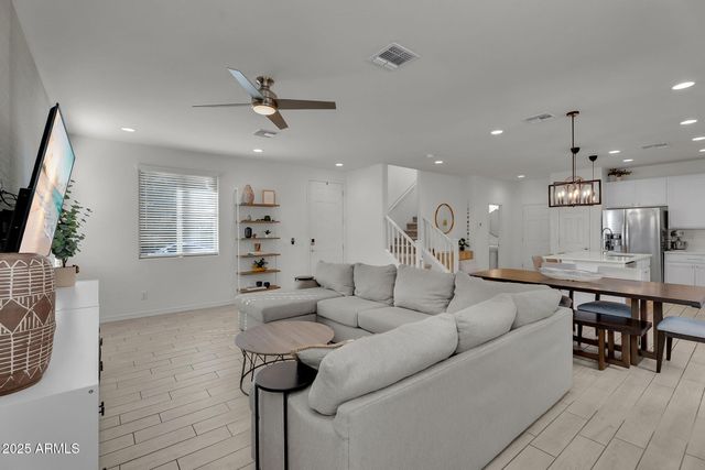 1719 S 82ND Place, Mesa, AZ 85209