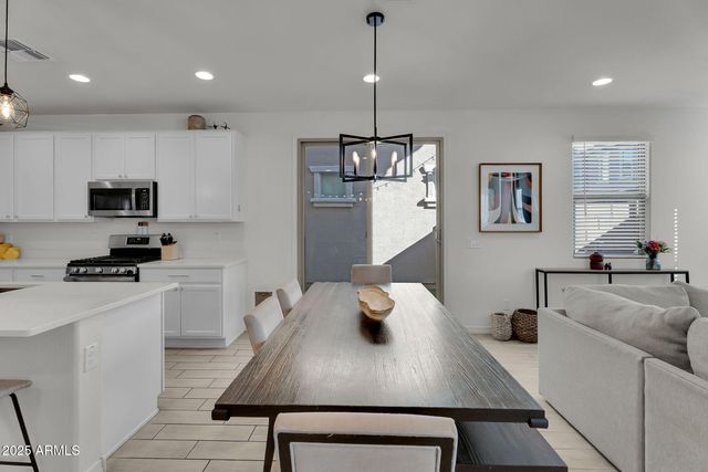 1719 S 82ND Place, Mesa, AZ 85209