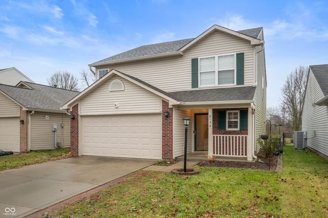 8136 Maple Stream Lane, Indianapolis, IN 46217