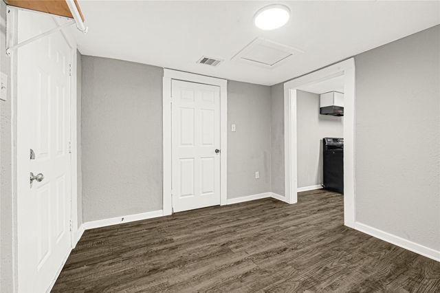 6218 Woodrow Street, Texas City, TX 77591