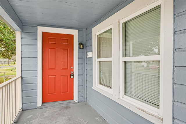 6218 Woodrow Street, Texas City, TX 77591