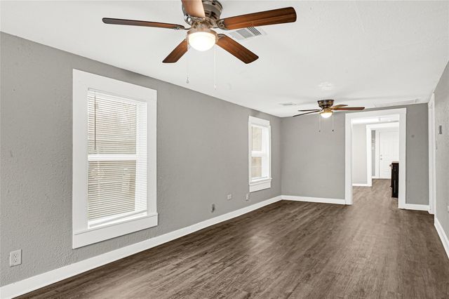 6218 Woodrow Street, Texas City, TX 77591