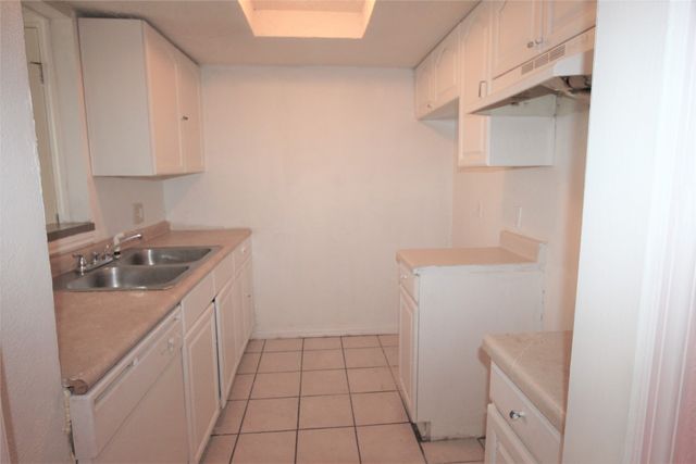 8003 Rothington Road 53, Dallas, TX 75227